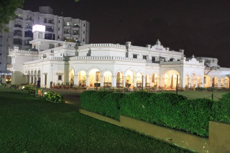 Hotel Harsh Ananda Prayagraj Extérieur photo